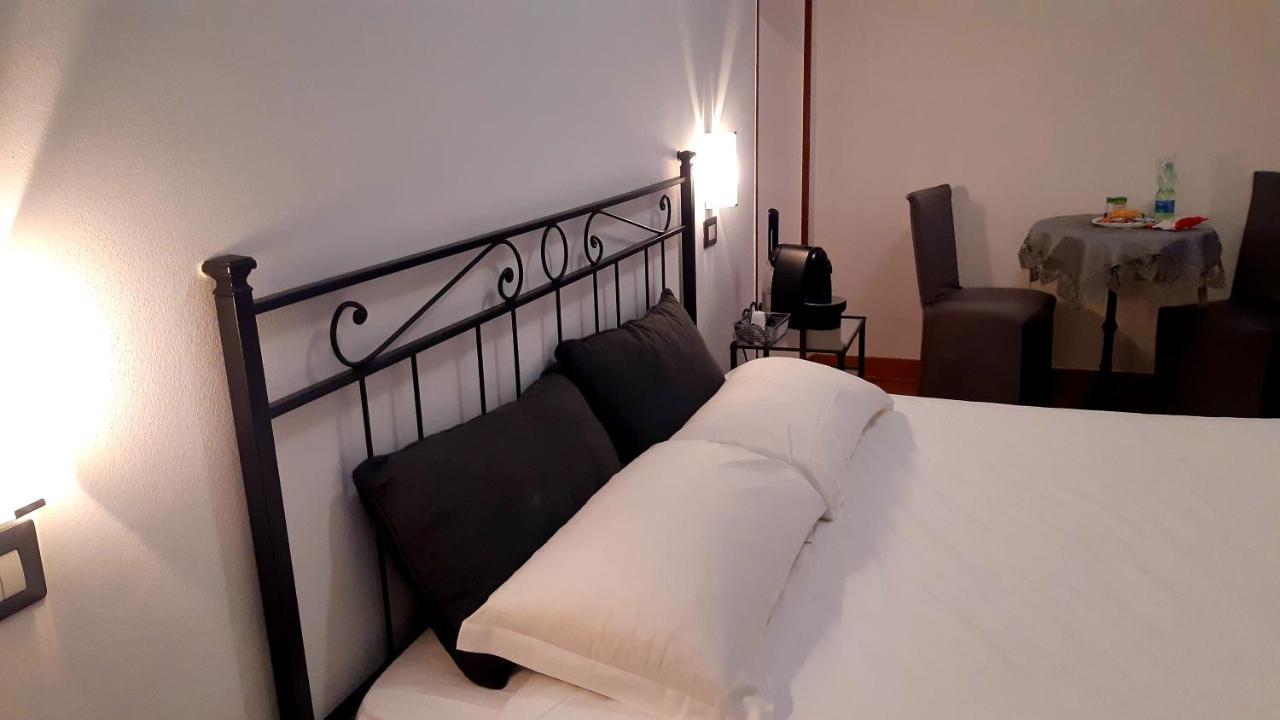 Guest House Masterintrastevere Rom Eksteriør billede